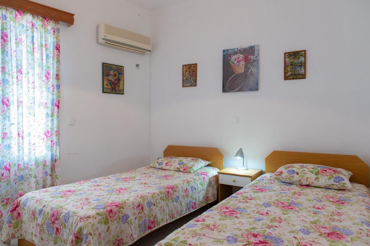 Aphrodite Holiday Home Artemonas Екстер'єр фото