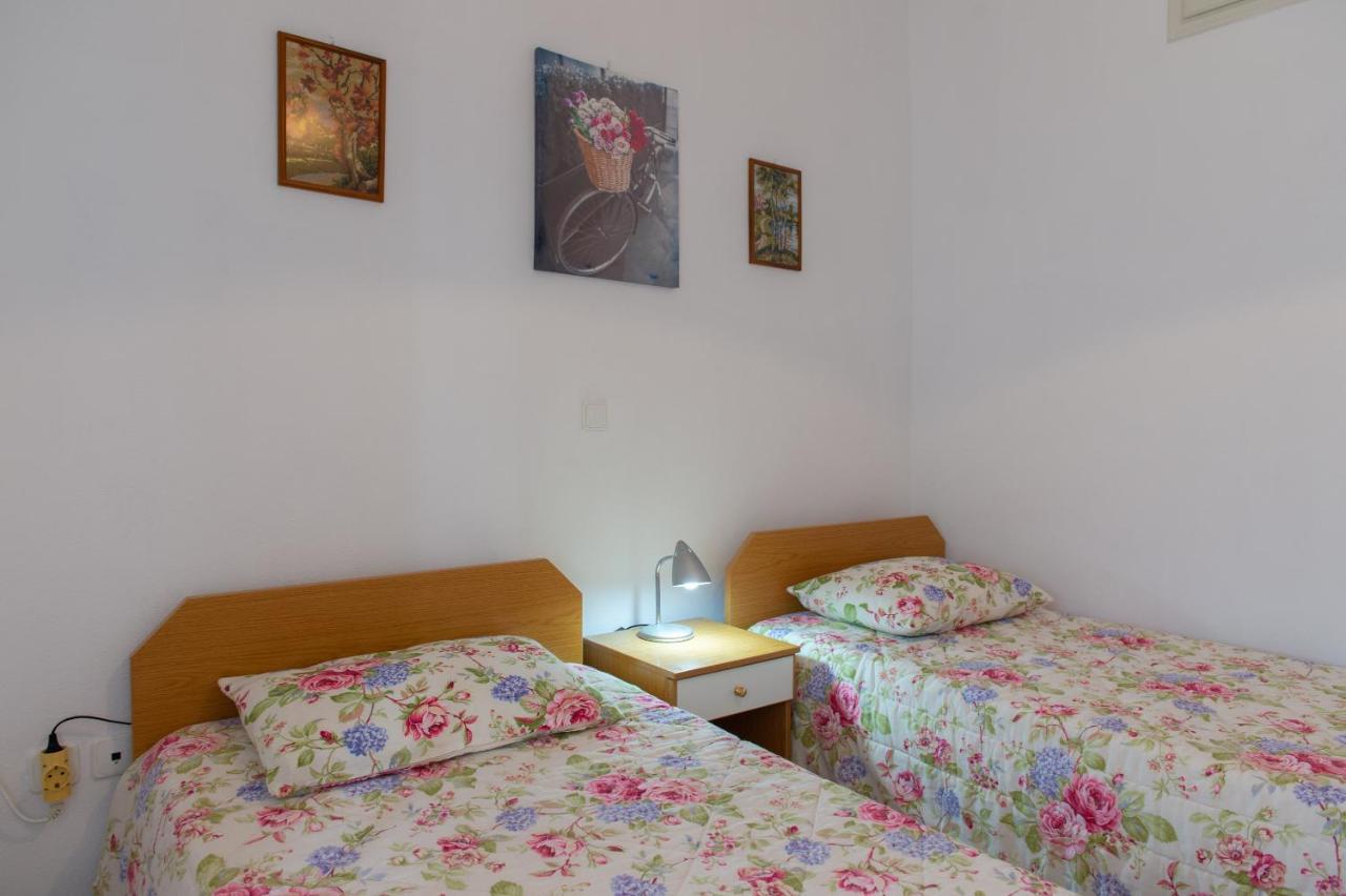 Aphrodite Holiday Home Artemonas Екстер'єр фото