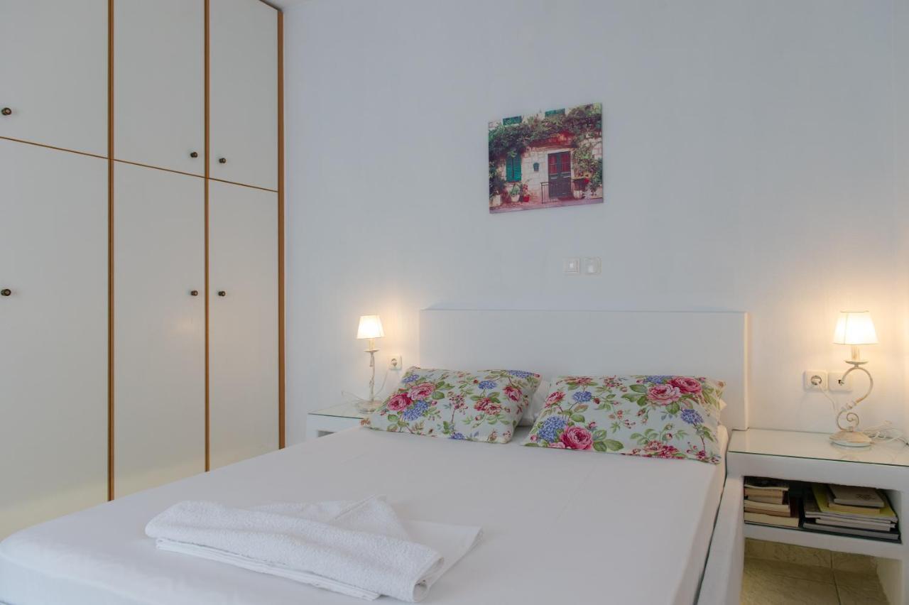 Aphrodite Holiday Home Artemonas Екстер'єр фото